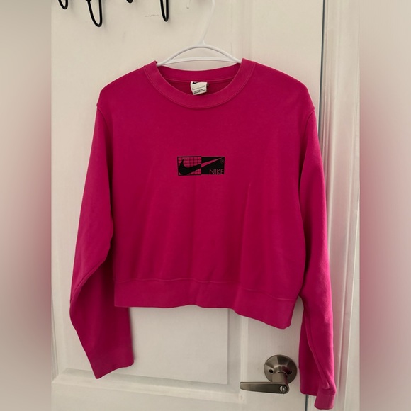 Good clothes with cheap price :) $15/each - Picture 1 of 10